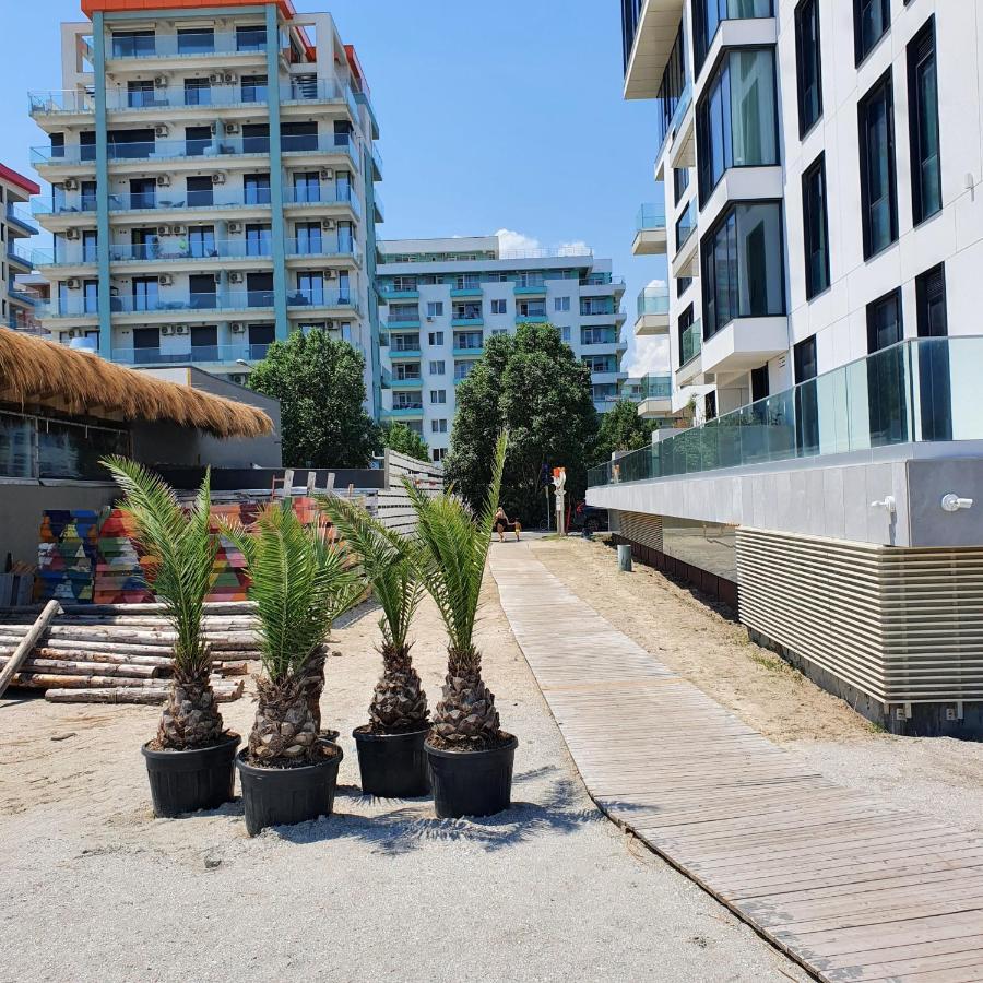 Summerland Apartament Mamaia Exteriör bild